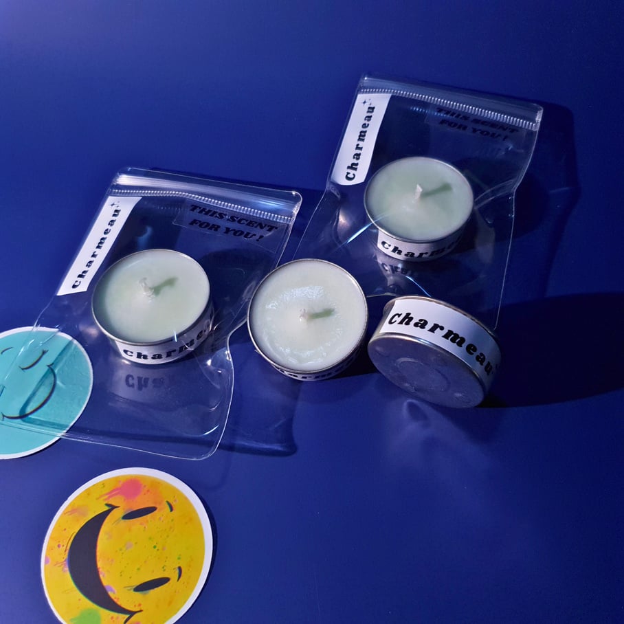 Charmeau Scented Candle
Afternoon Mist
เทียนหอม กลิ่น มะลิ และ มิ้นต์