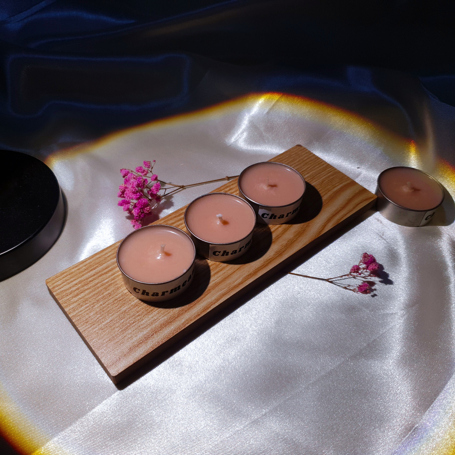 Pink Chamber - Scented Candle Charmeau
เทียนหอม กลิ่นพีช สี Rose Gold 
